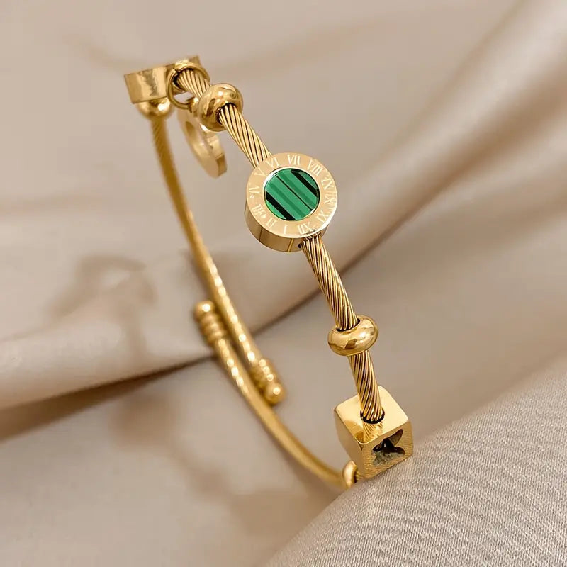 Vintage Gold Charm Cable Bracelet
