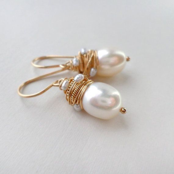 Vintage Pearl Gold Wire Drop Earrings